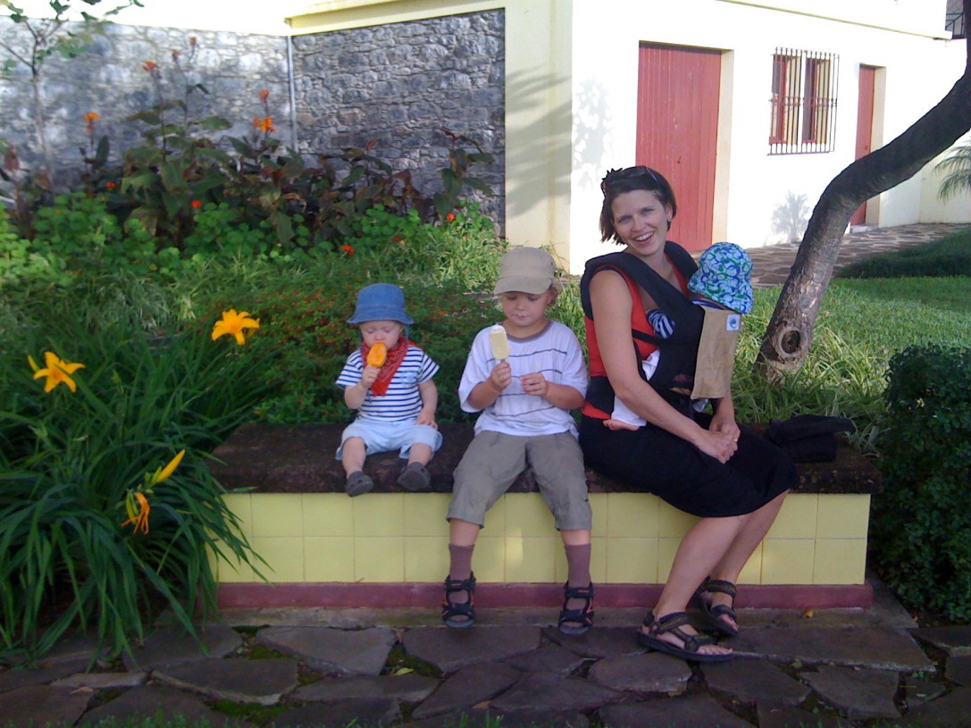 Edellinen reissu Madeiralle oli ensimmäinen matkani kolmen lapsen kanssa ja se tehtiin reilu viisi vuotta sitten. 